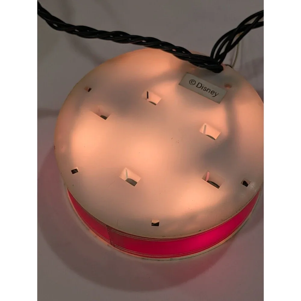 Vintage RARE Warner Bros Looney Tunes String Lights Ribbon Spool Design